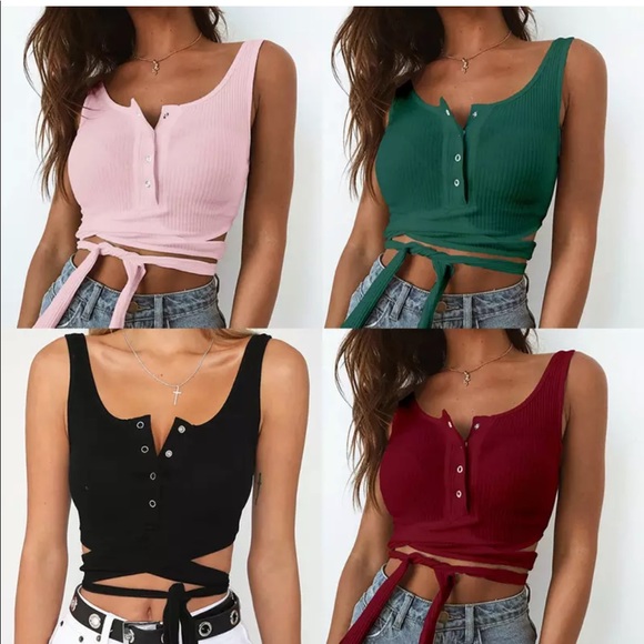 COMING SOON ♡ Lace Up Crop Top - Picture 2 of 4